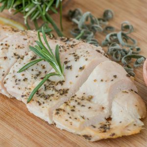 Receta paso a paso con lista de ingredientes de pechuga de pollo al horno con especias